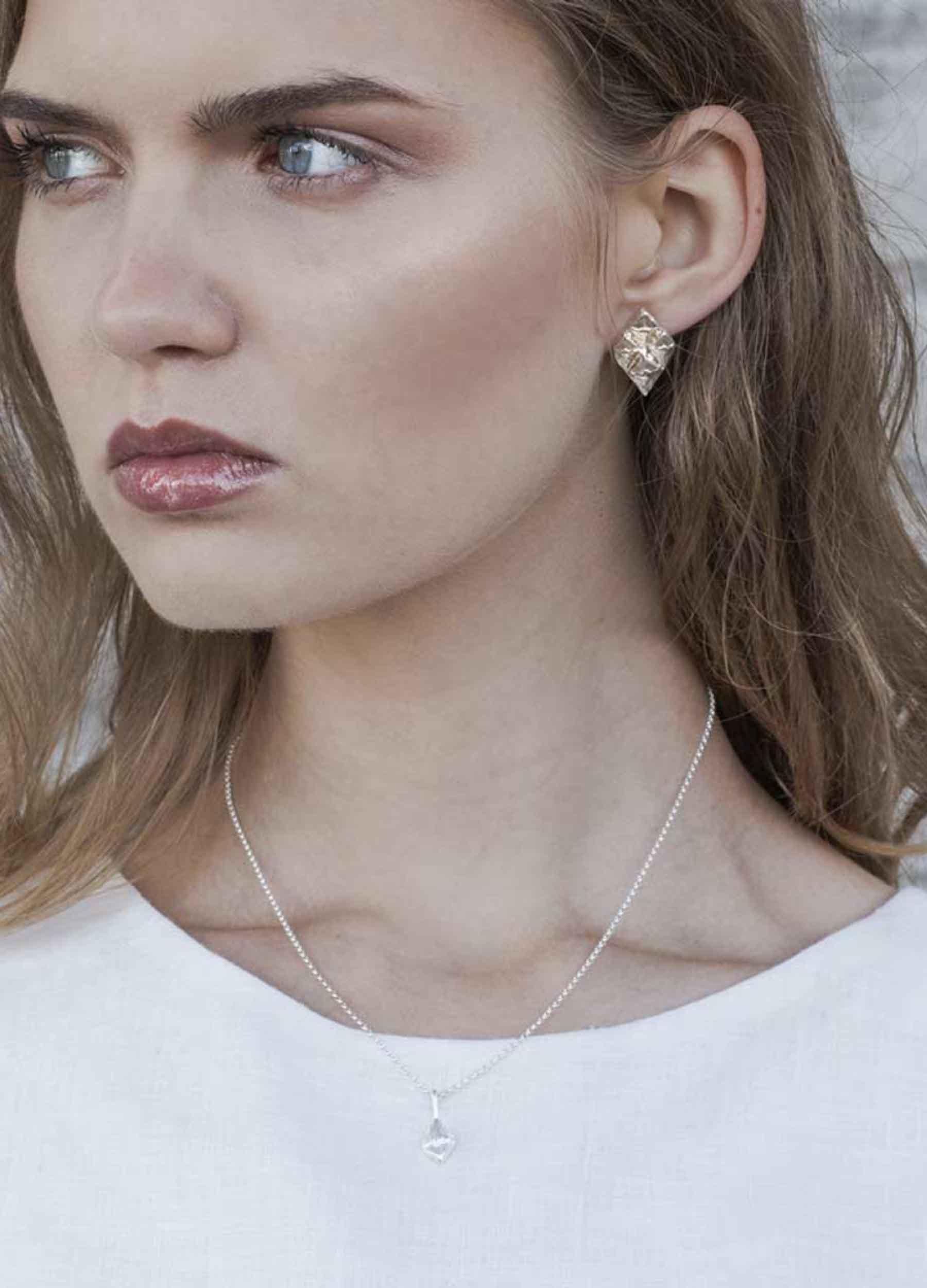 Kaarna necklace silver (sample)