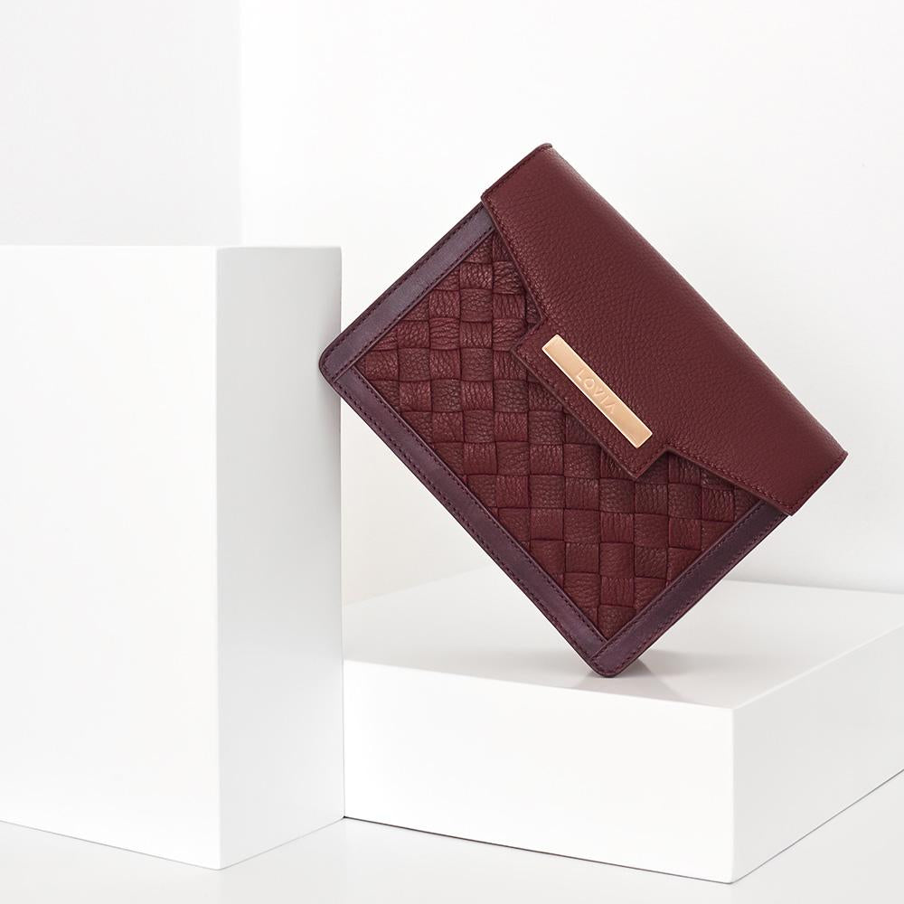Kaiho Crossbody sample
