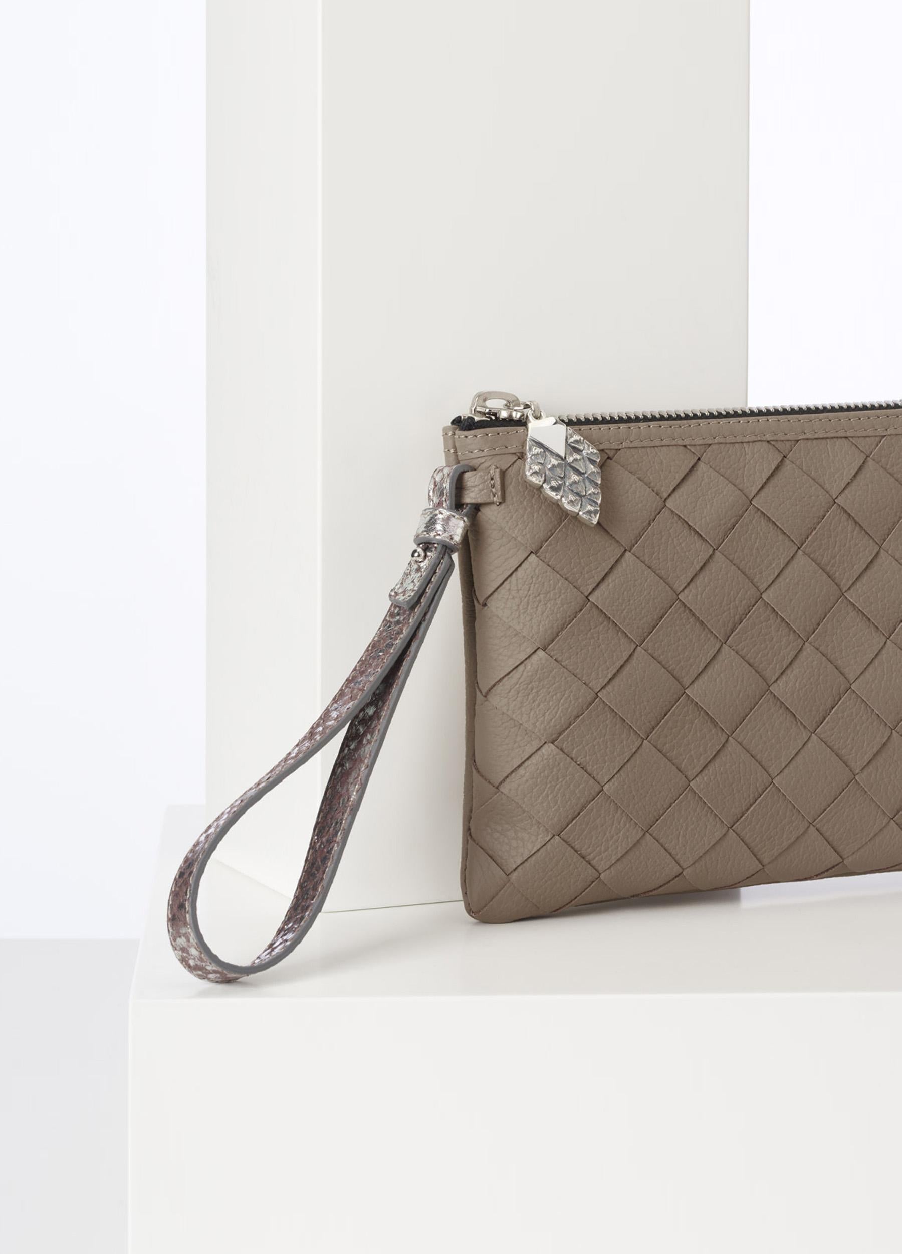 Kappa Pouch
