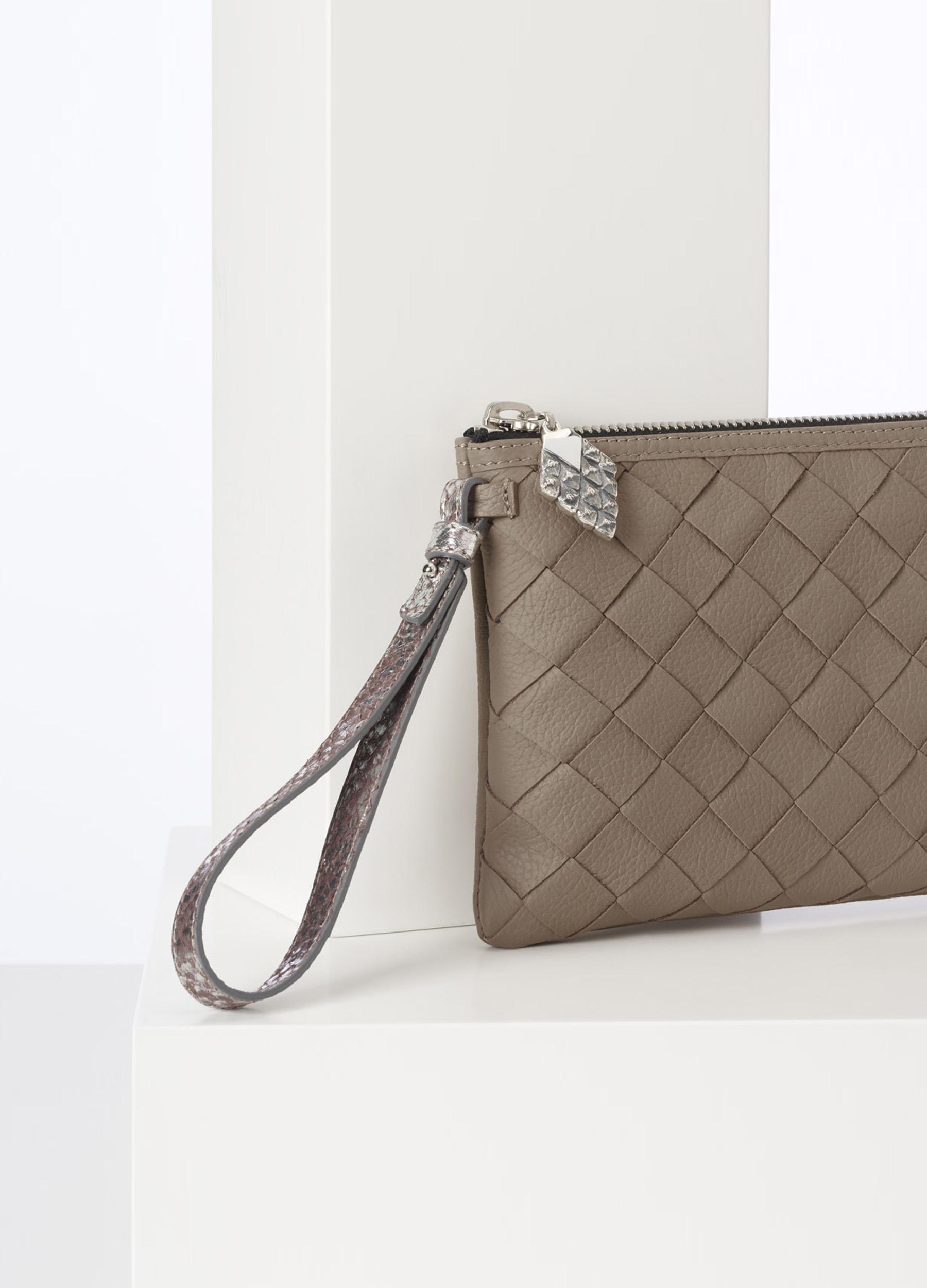Wristlet silver salmon