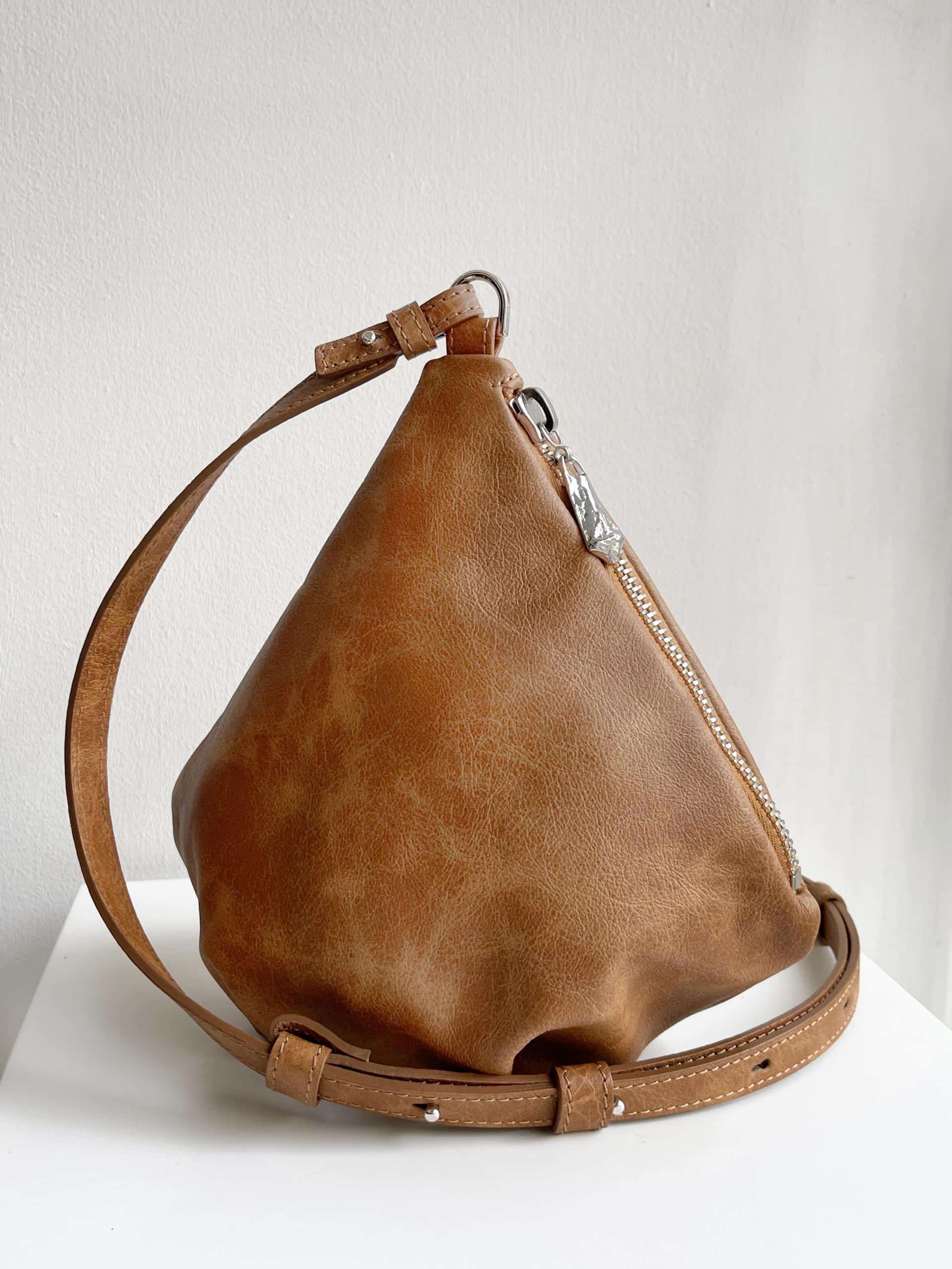 Käpy Pouch Bag Camel