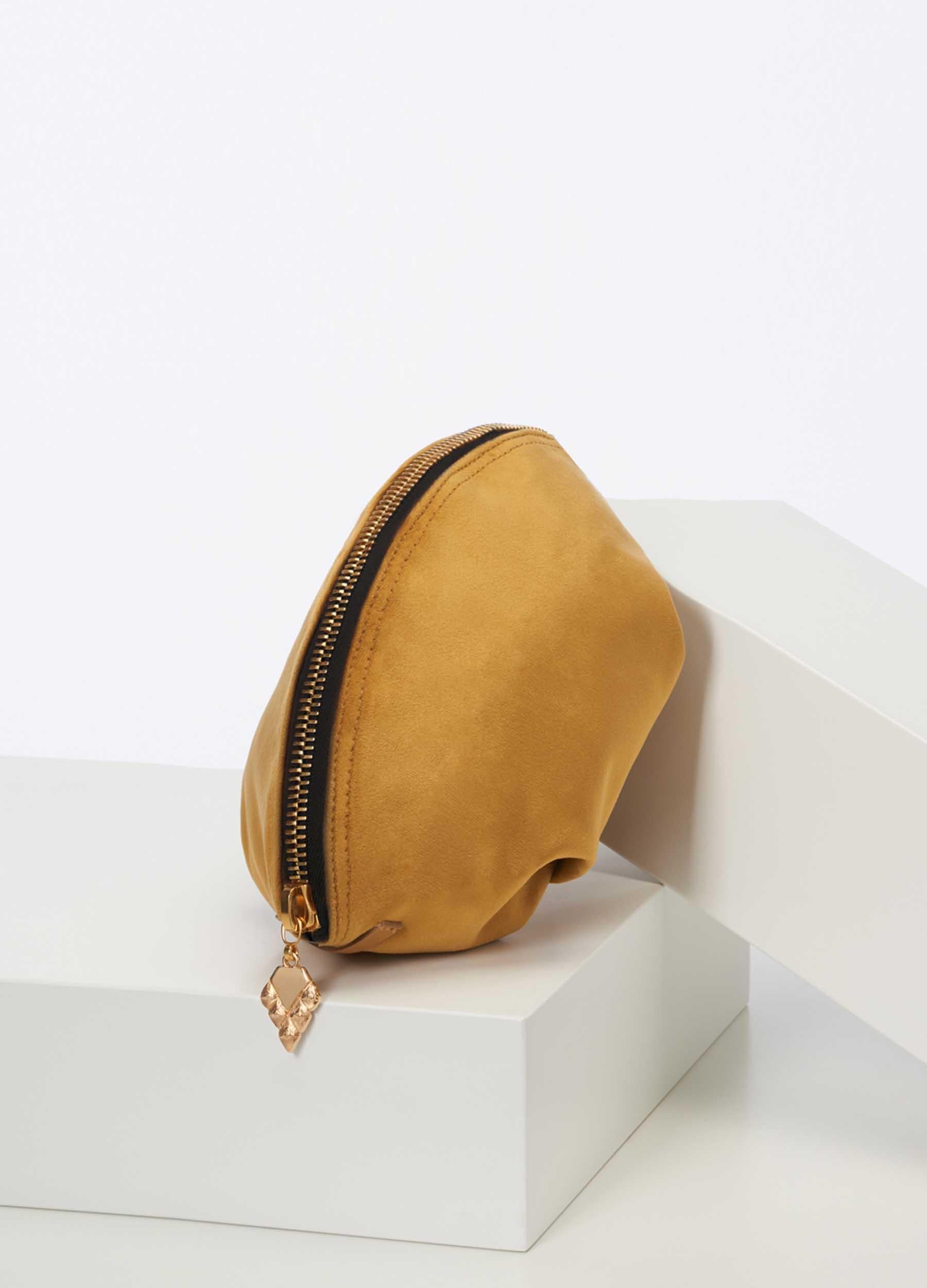 NUPPU SMALL TOILETRY BAG
