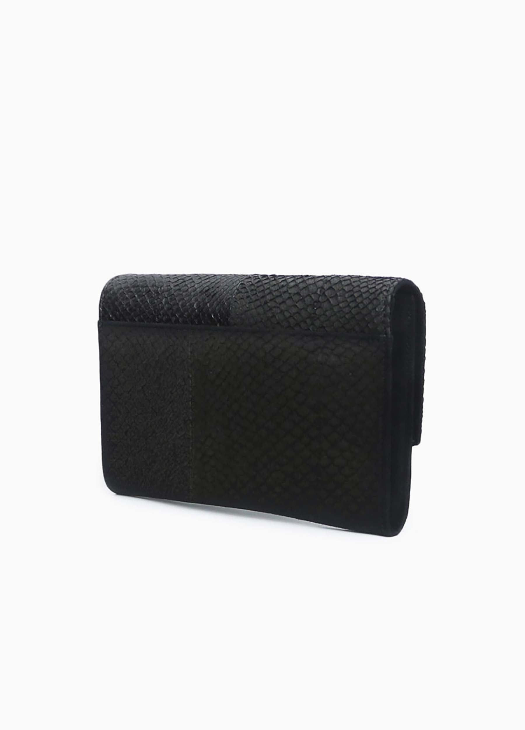 Onni Clutch Preorder