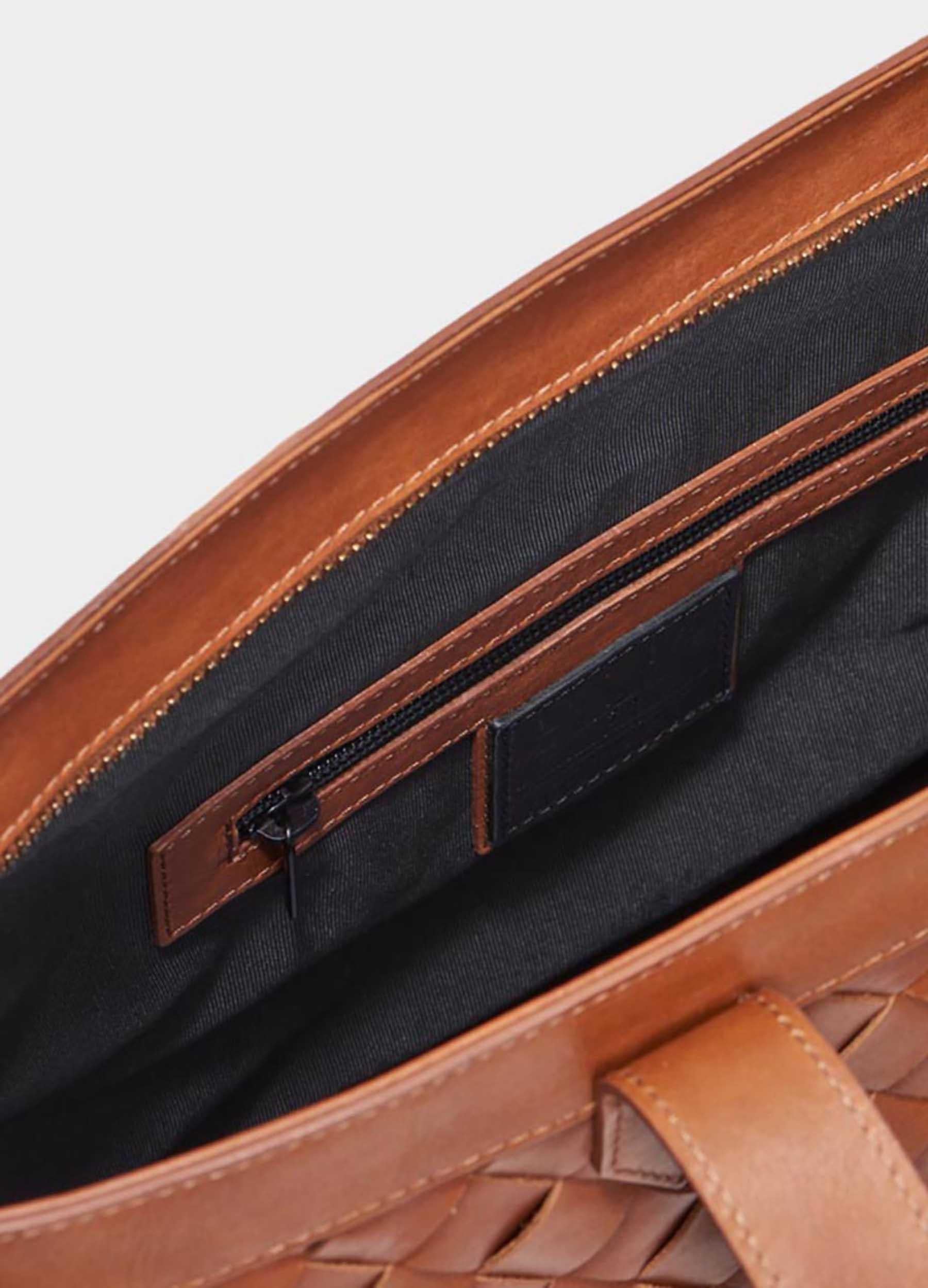 Tuohi Tote Bag