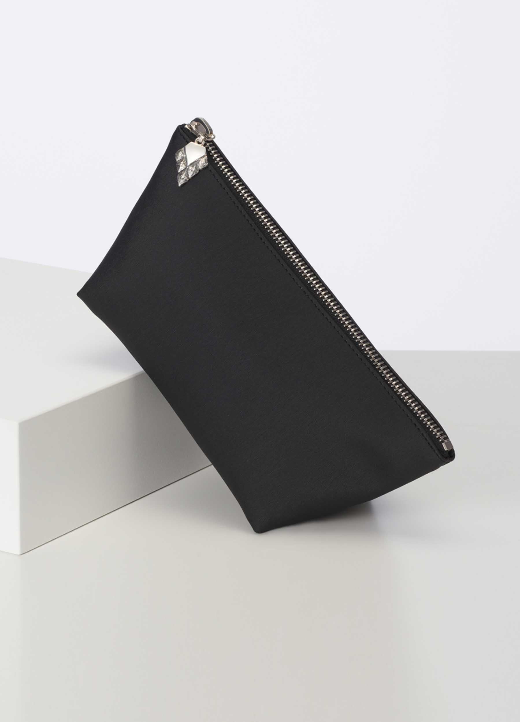 VERSO TOILETRY BAG