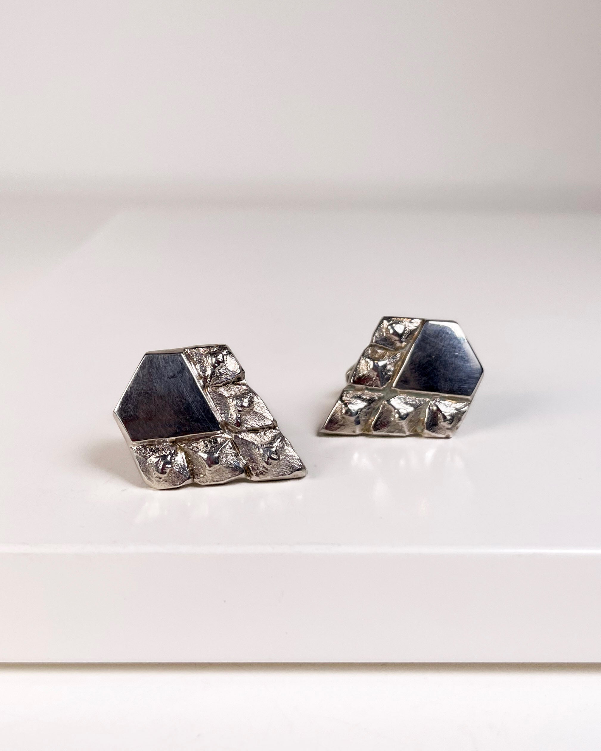 Pihka cufflinks silver (sample)