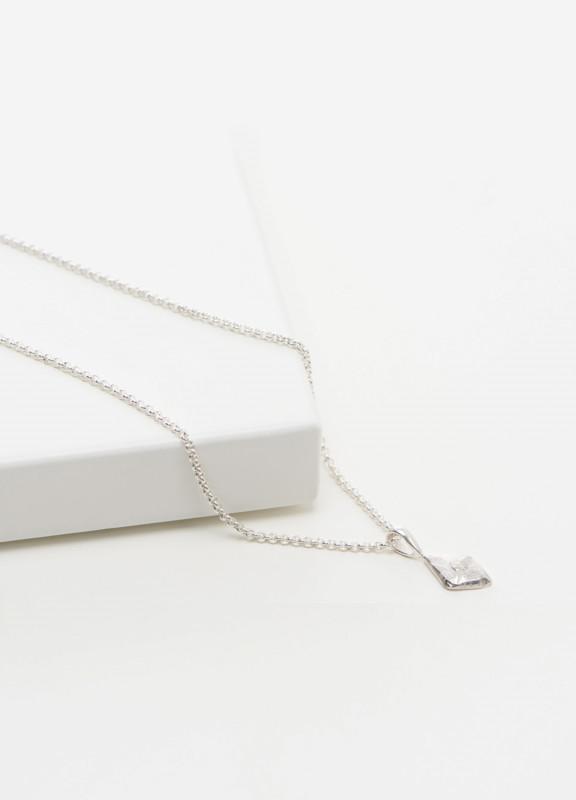 Lovia - Kaarna Necklace Silver